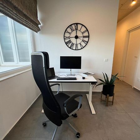Apartament Seaside Luxury In Pembroke St Julians Zewnętrze zdjęcie