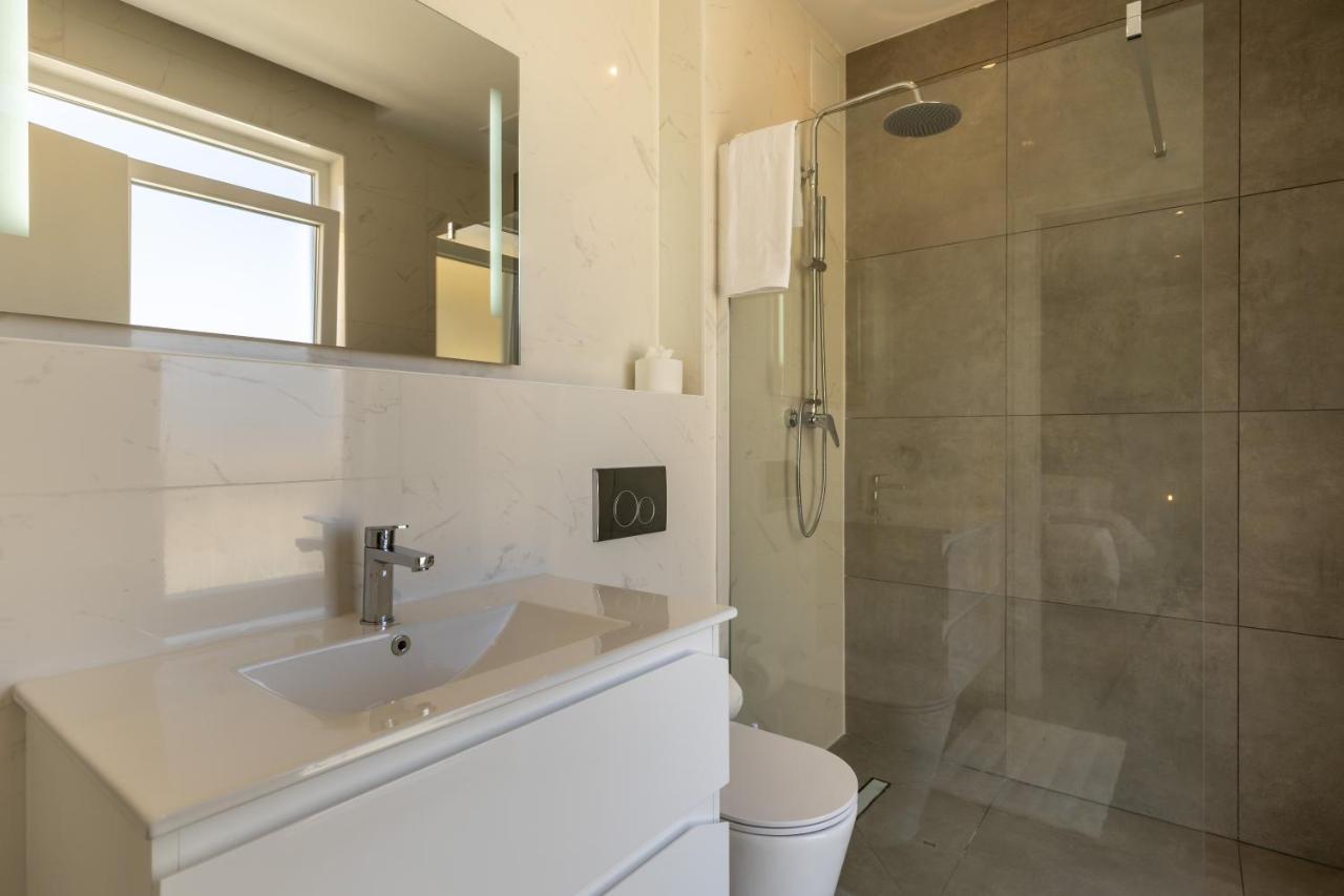 Apartament Seaside Luxury In Pembroke St Julians Zewnętrze zdjęcie